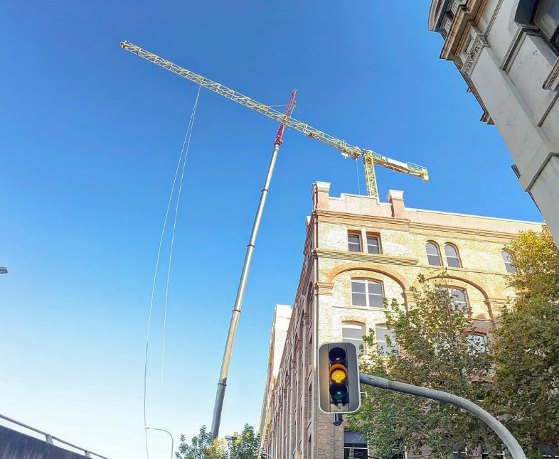 TOWER CRANE HIRE GUIDE: CHOOSING A SUITABLE CRANE FOR YOUR SITE