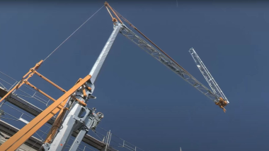 MINI SELF ERECTING CRANES FOR SMALLER CONSTRUCTION PROJECTS